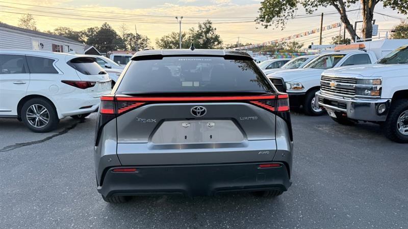 Toyota BZ4X XLE AWD 2023