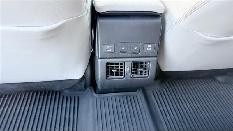 Toyota BZ4X XLE AWD 2023