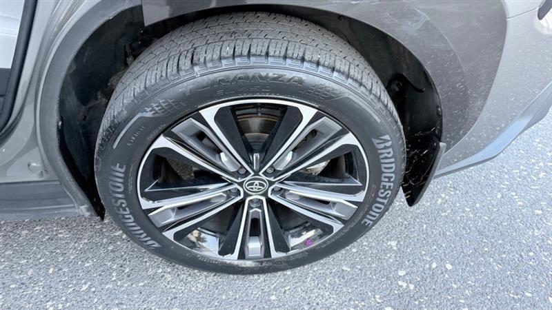 Toyota BZ4X XLE AWD 2023