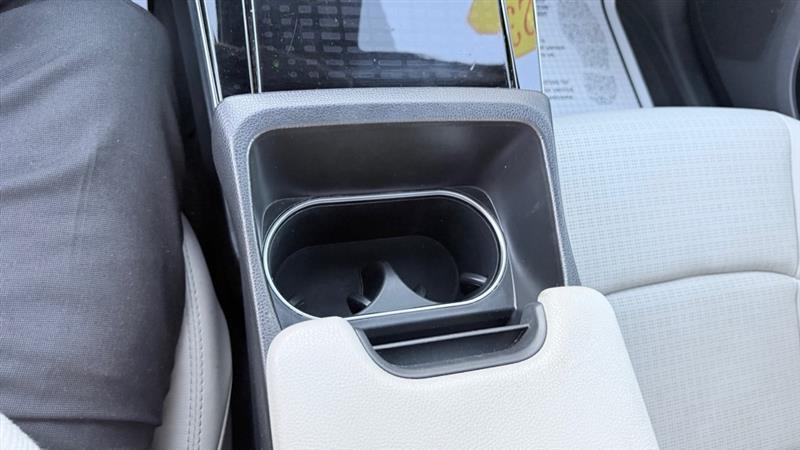 Toyota BZ4X XLE AWD 2023