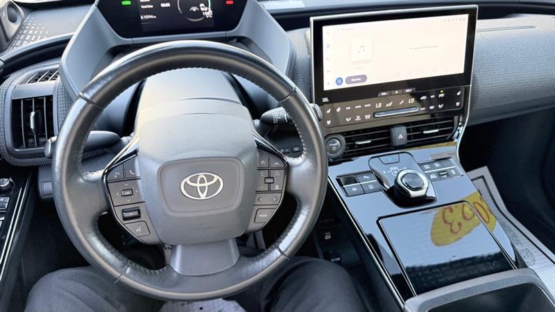 Toyota BZ4X XLE AWD 2023