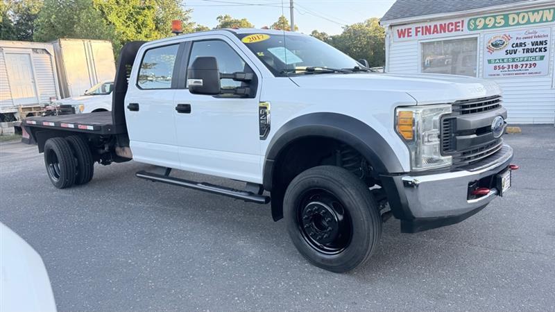 Ford F-450 SD Crew Cab DRW 2WD 2017