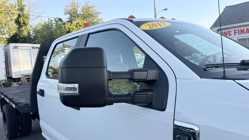 Ford F-450 SD Crew Cab DRW 2WD 2017