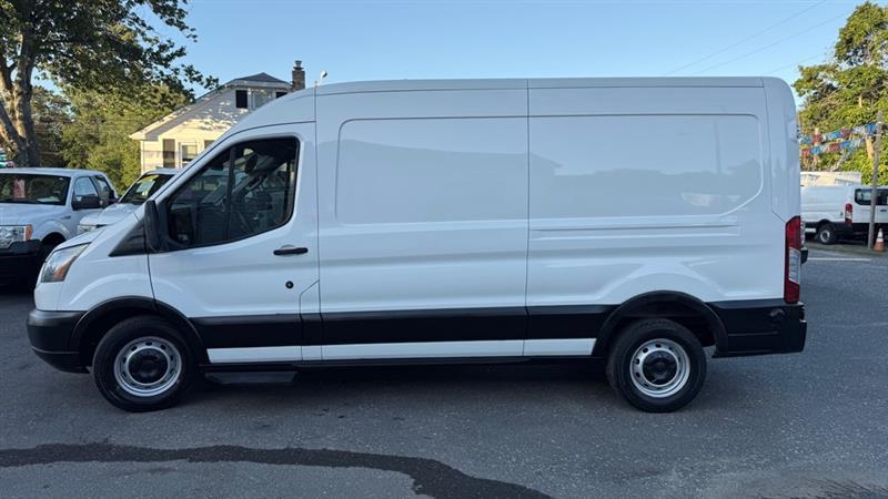 Ford Transit 250 Van Med. Roof w/Sliding Pass. 148-in. WB 2019