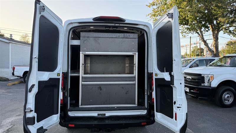 Ford Transit 250 Van Med. Roof w/Sliding Pass. 148-in. WB 2019