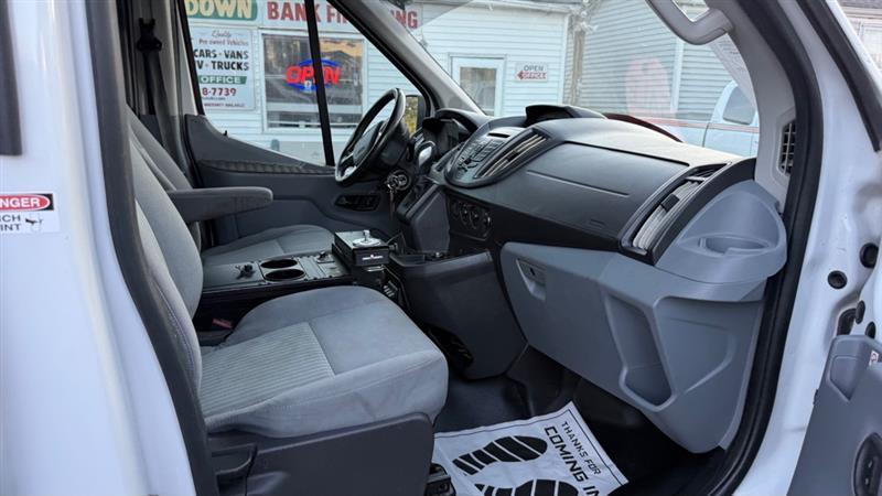Ford Transit 250 Van Med. Roof w/Sliding Pass. 148-in. WB 2019