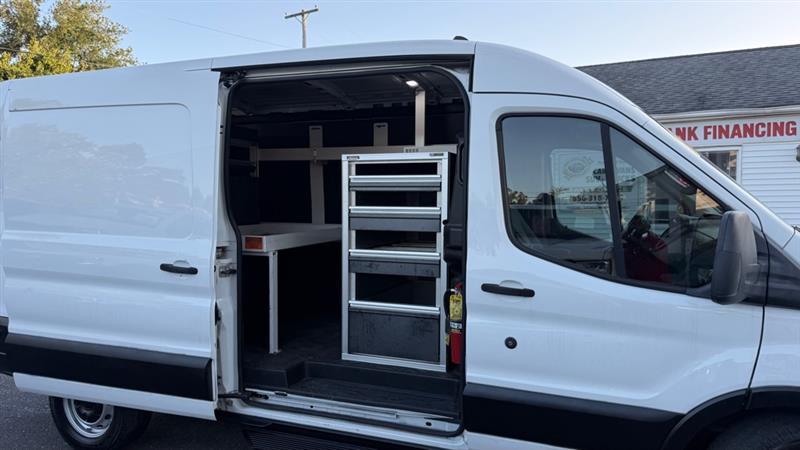 Ford Transit 250 Van Med. Roof w/Sliding Pass. 148-in. WB 2019