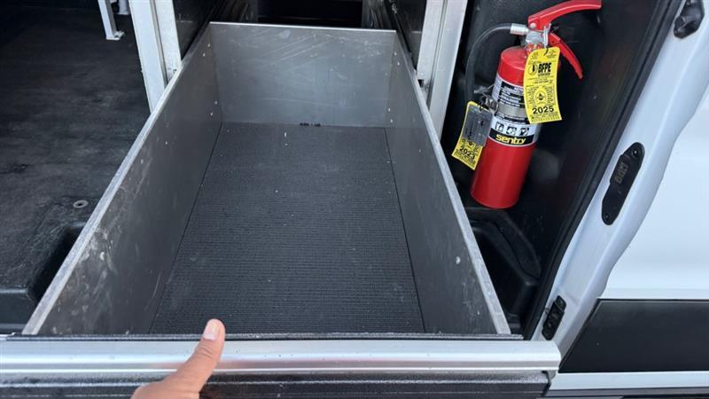 Ford Transit 250 Van Med. Roof w/Sliding Pass. 148-in. WB 2019