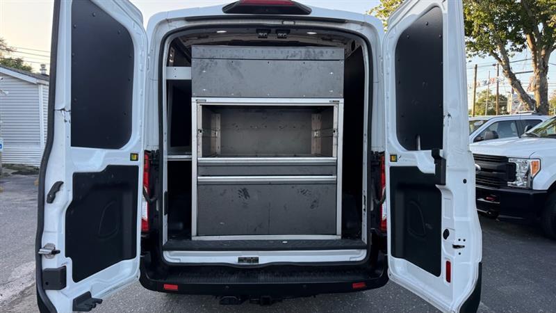 Ford Transit 250 Van Med. Roof w/Sliding Pass. 148-in. WB 2019