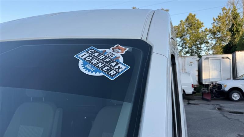 Ford Transit 250 Van Med. Roof w/Sliding Pass. 148-in. WB 2019