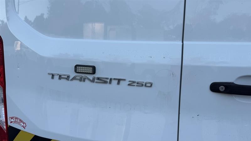 Ford Transit 250 Van Med. Roof w/Sliding Pass. 148-in. WB 2019