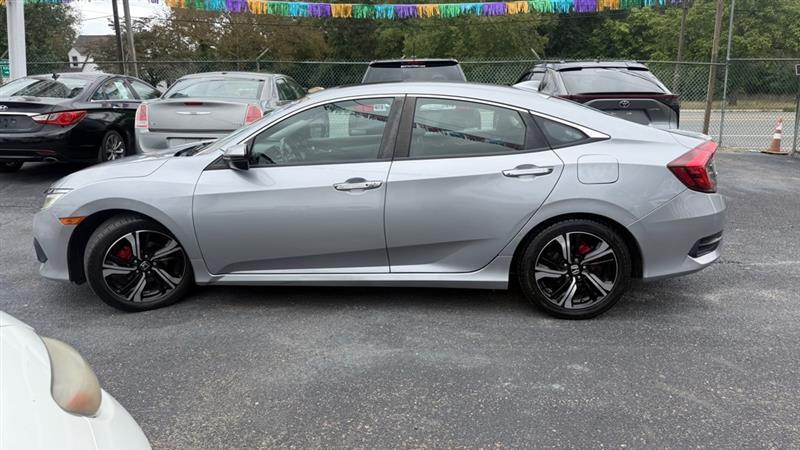 Honda Civic Touring Sedan CVT 2016