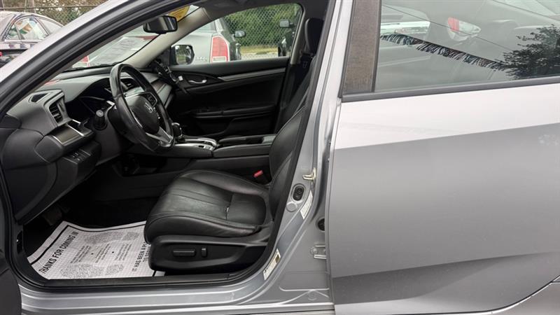 Honda Civic Touring Sedan CVT 2016