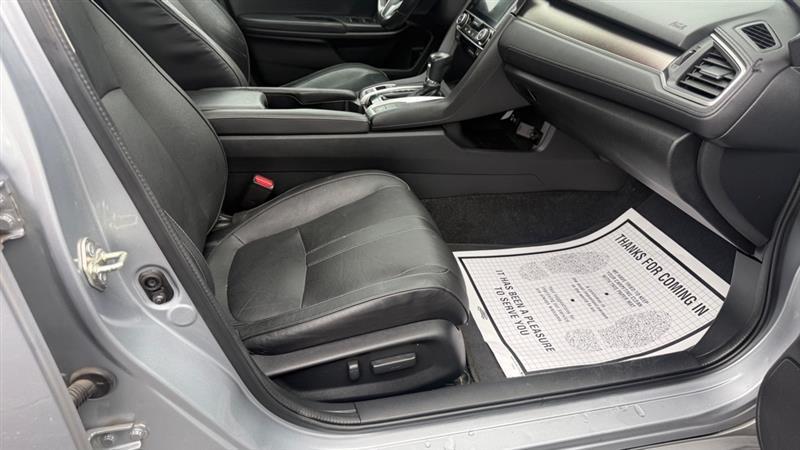 Honda Civic Touring Sedan CVT 2016