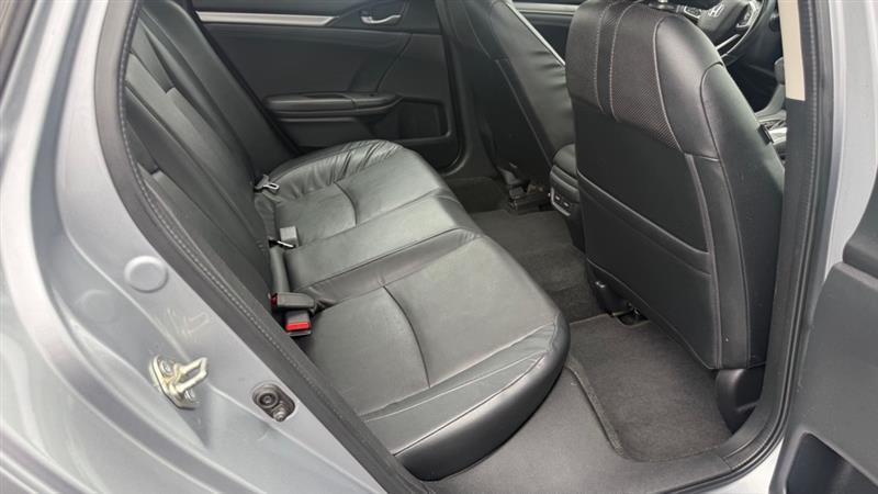 Honda Civic Touring Sedan CVT 2016