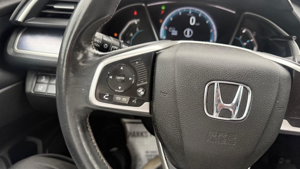 Honda Civic 4dr CVT Touring 2016
