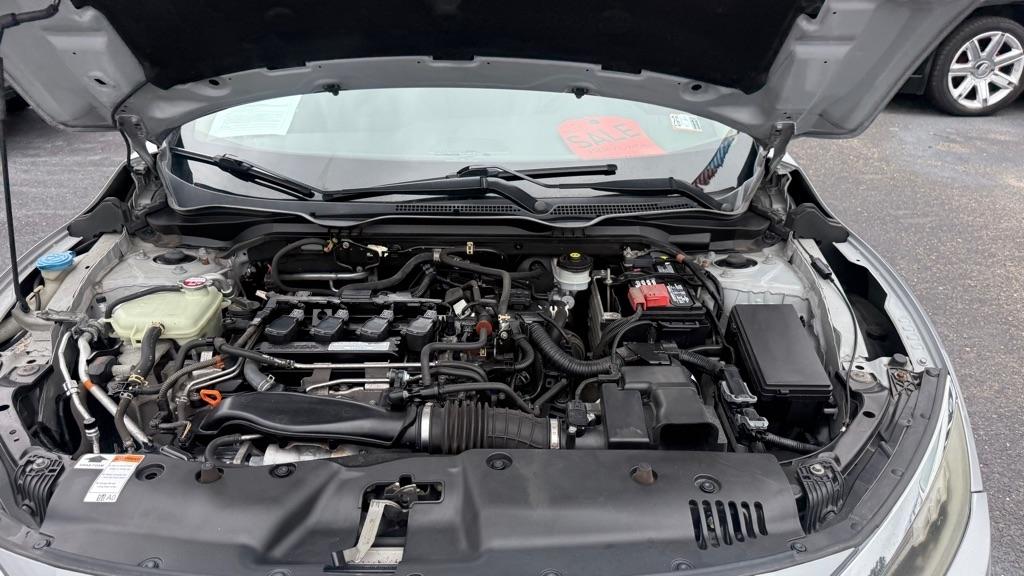 Honda Civic 4dr CVT Touring 2016