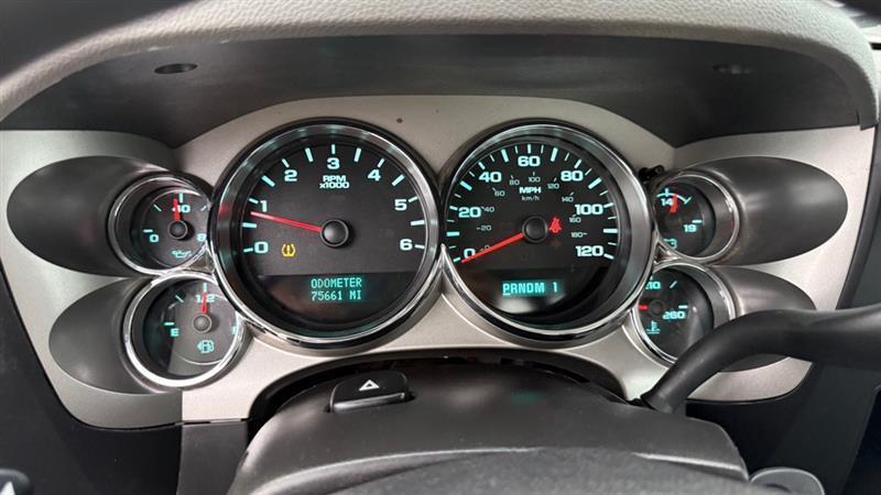 Chevrolet Silverado 2500HD 2WD Reg Cab 133.7" Work Truck 2013
