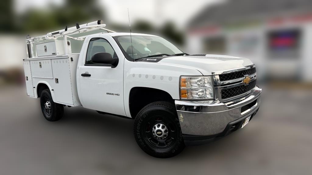 Chevrolet Silverado 2500HD 2WD Reg Cab 133.7" Work Truck 2013