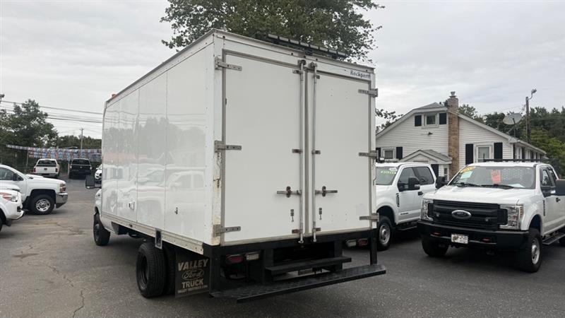 Ford Econoline E450 2015