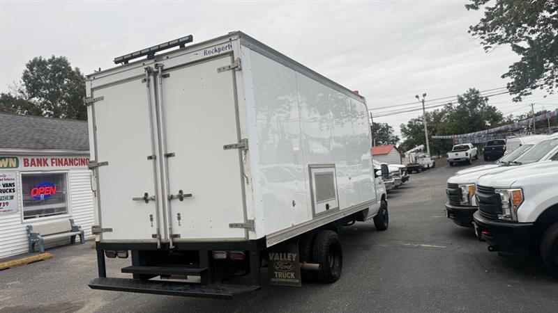 Ford Econoline E450 2015