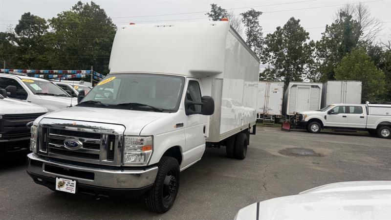 Ford Econoline E450 2015