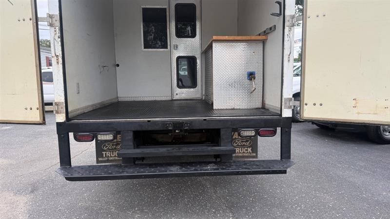 Ford Econoline E450 2015