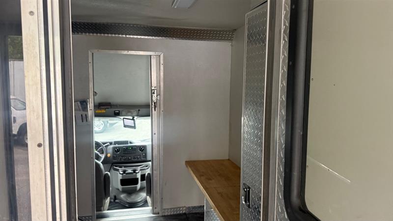 Ford Econoline E450 2015
