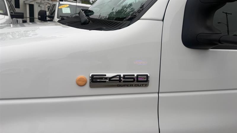 Ford Econoline E450 2015
