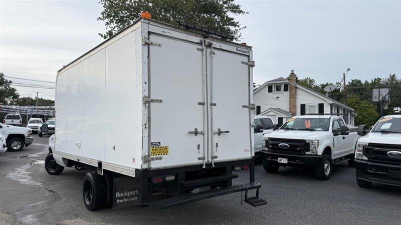 Ford Econoline E450 2016