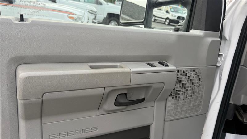 Ford Econoline E450 2016