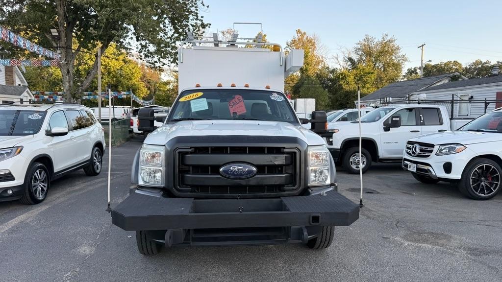 Ford Super Duty F-550 DRW 2WD SuperCab 162" WB 60" CA XLT 2016