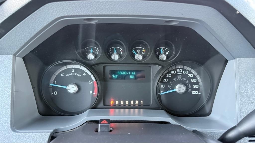 Ford Super Duty F-550 DRW 2WD SuperCab 162" WB 60" CA XLT 2016
