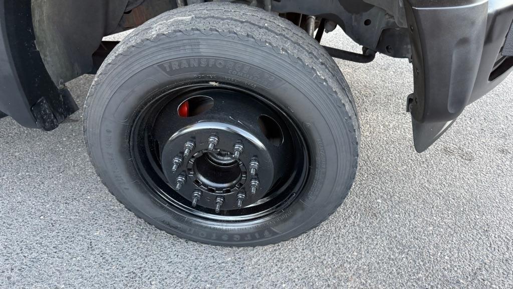 Ford Super Duty F-550 DRW 2WD SuperCab 162" WB 60" CA XLT 2016