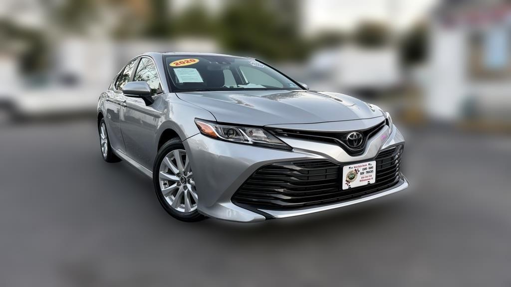 2020 Toyota Camry LE Auto (Natl)