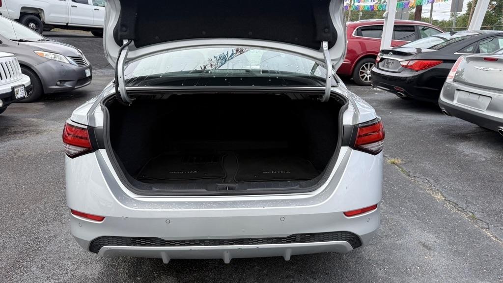 Nissan Sentra S CVT 2020
