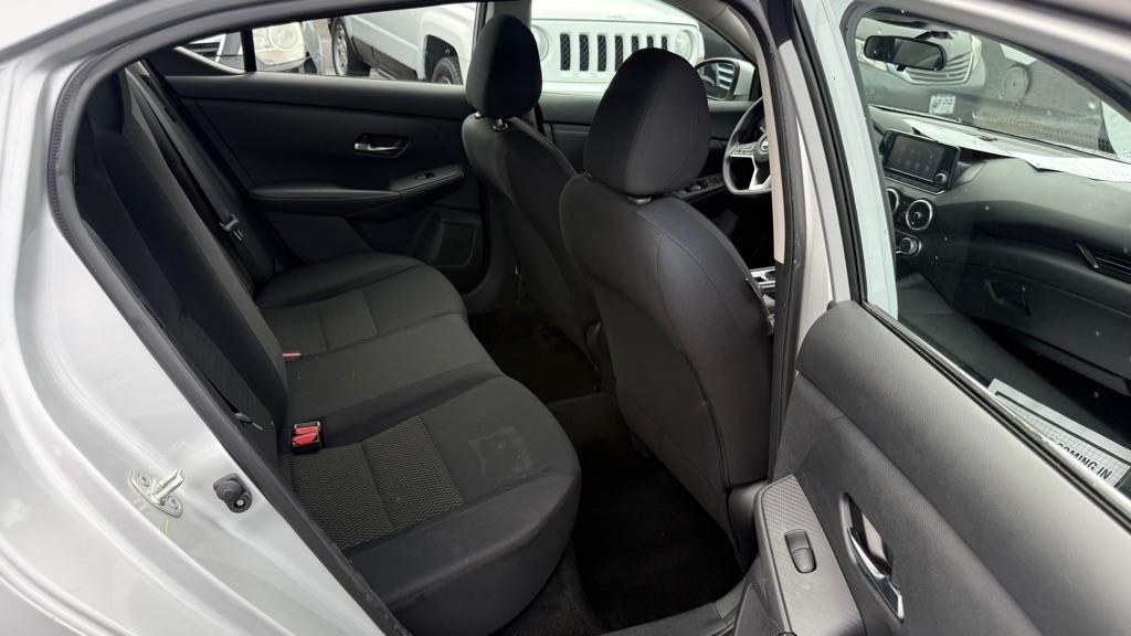 Nissan Sentra S CVT 2020