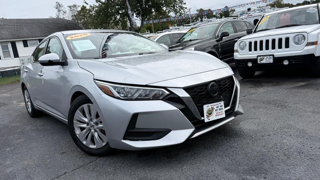 Nissan Sentra S CVT 2020