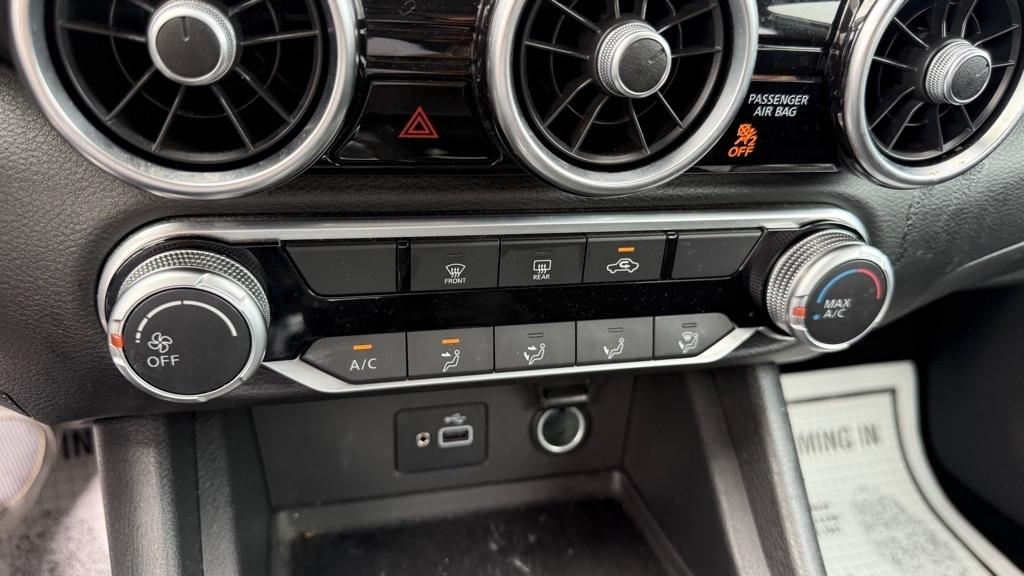 Nissan Sentra S CVT 2020