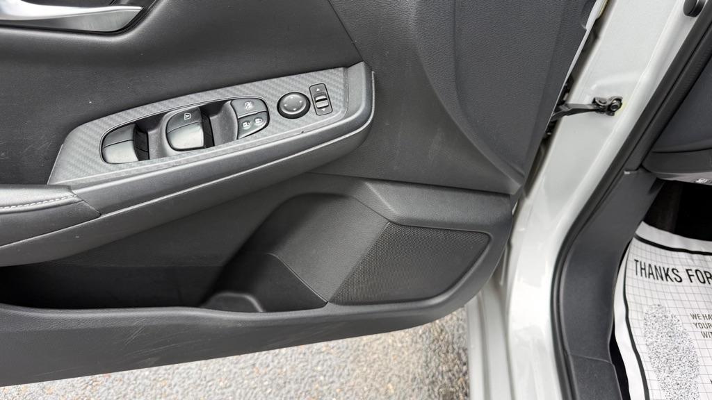 Nissan Sentra S CVT 2020
