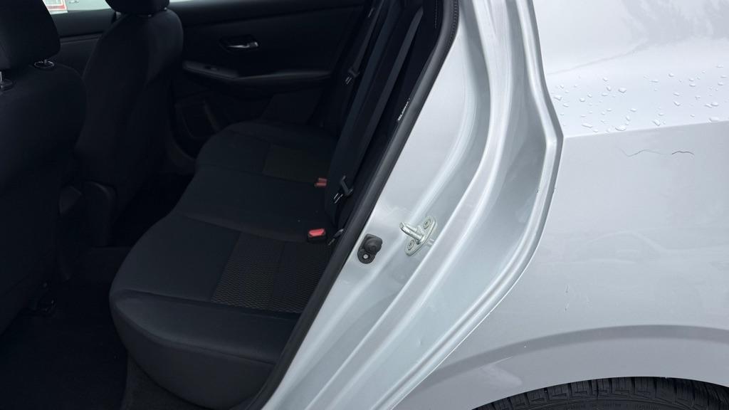 Nissan Sentra S CVT 2020
