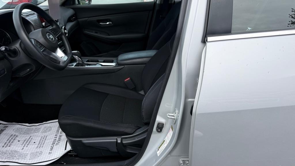 Nissan Sentra S CVT 2020