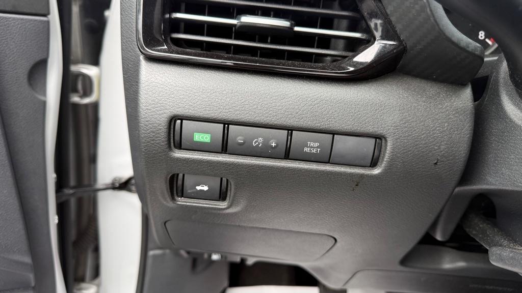 Nissan Sentra S CVT 2020