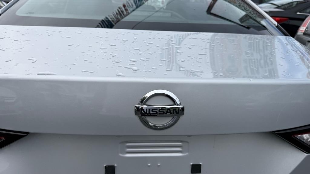 Nissan Sentra S CVT 2020