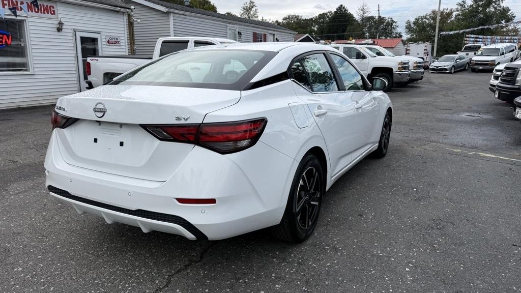 Nissan Sentra SV CVT 2024