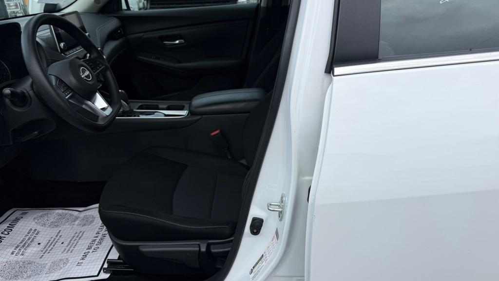 Nissan Sentra SV CVT 2024