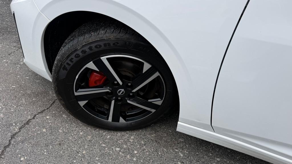 Nissan Sentra SV CVT 2024