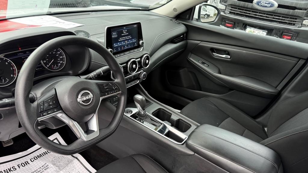 Nissan Sentra SV CVT 2024