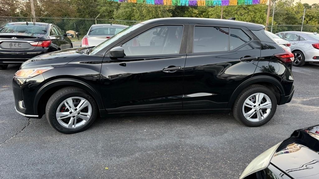 Nissan Kicks S FWD 2022