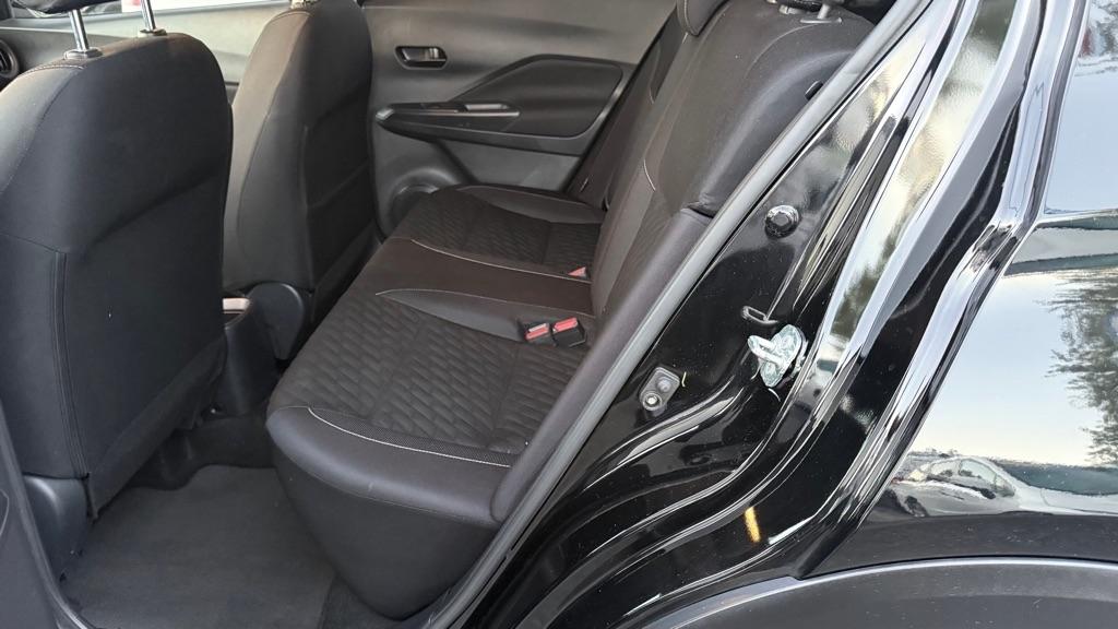 Nissan Kicks S FWD 2022